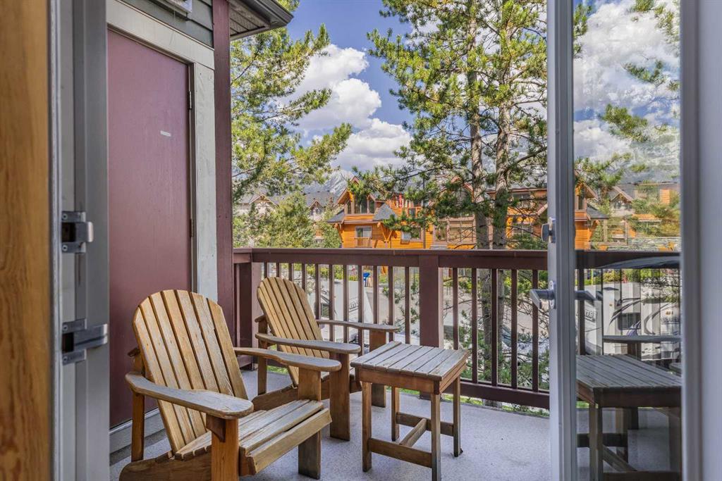 Picture for 1103, 70 Dyrgas Gate  https://www.cirrealty.ca/reb/creb/10/A2256310_18.jpg