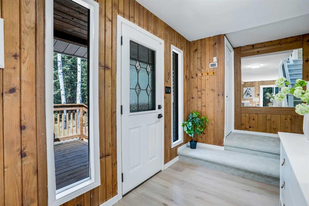 Picture for 31, 29066 Range Road 52   https://www.cirrealty.ca/reb/creb/10/A2262110_17.jpg