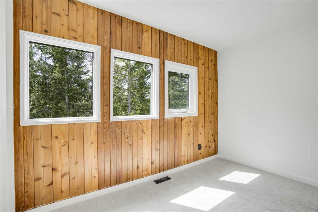 Picture for 31, 29066 Range Road 52   https://www.cirrealty.ca/reb/creb/10/A2262110_36.jpg