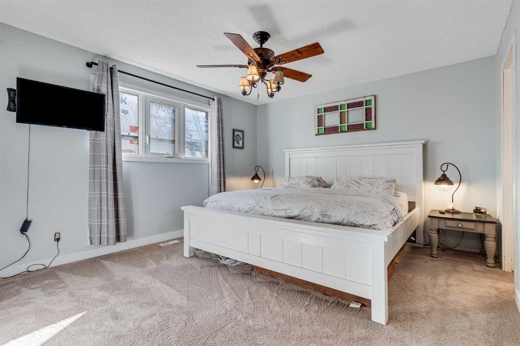 Picture for 404 6 Street  https://www.cirrealty.ca/reb/creb/10/A2263710_22.jpg