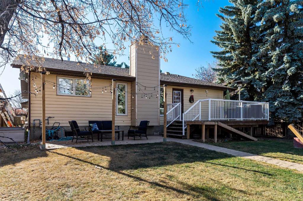 Picture for 404 6 Street  https://www.cirrealty.ca/reb/creb/10/A2263710_39.jpg