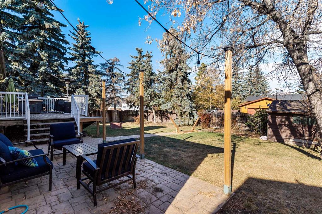 Picture for 404 6 Street  https://www.cirrealty.ca/reb/creb/10/A2263710_41.jpg