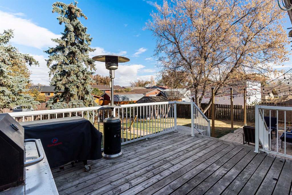 Picture for 404 6 Street  https://www.cirrealty.ca/reb/creb/10/A2263710_42.jpg