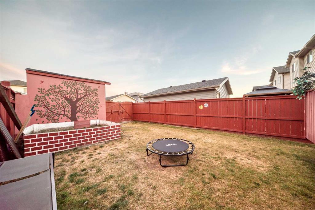 Picture for 50 Tarawood Lane NE https://www.cirrealty.ca/reb/creb/10/A2266310_34.jpg