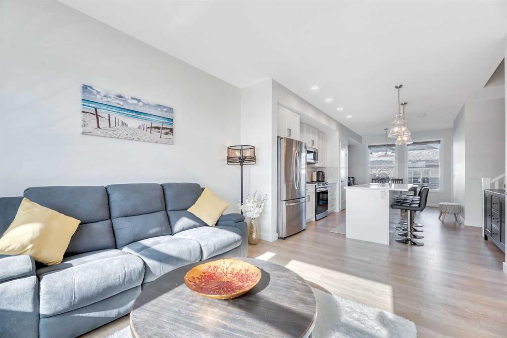 Picture for 196 Wolf Hollow Park SE