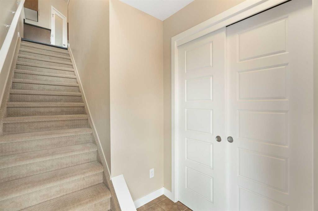 Picture for 3304, 2781 Chinook Winds Drive SW