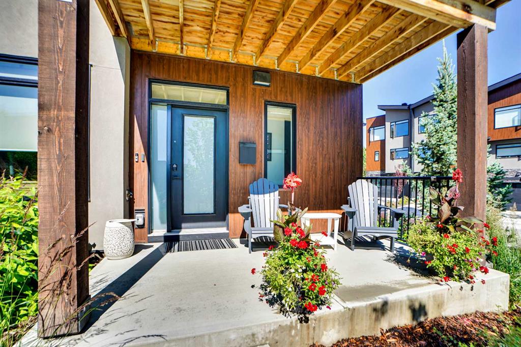 Picture for 19 Royal Elm Green NW