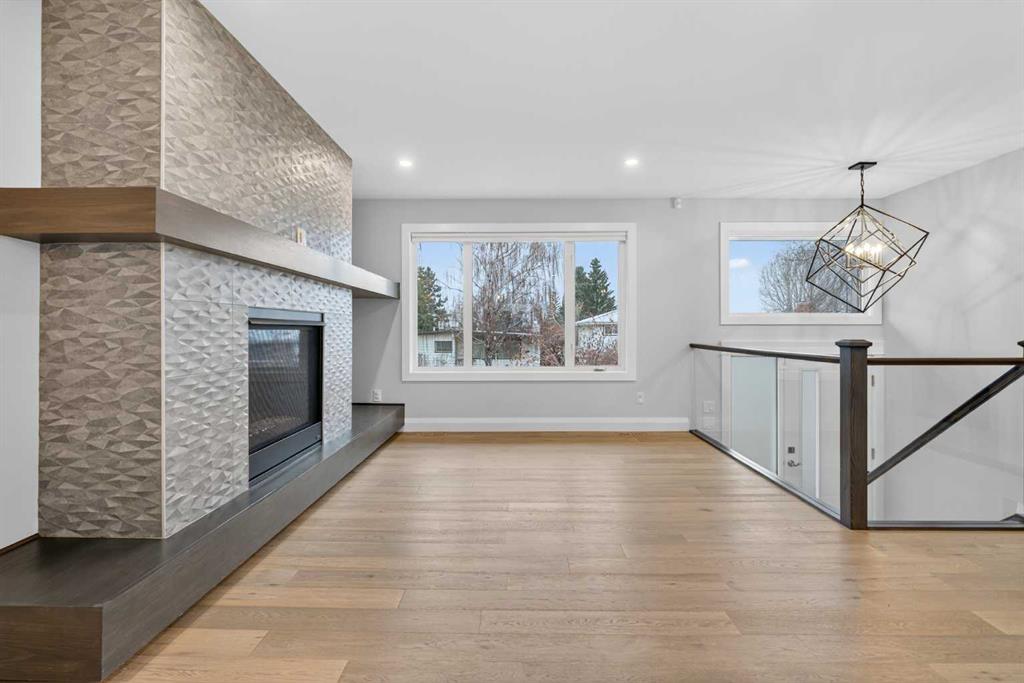 Picture for 3704 58 Avenue SW