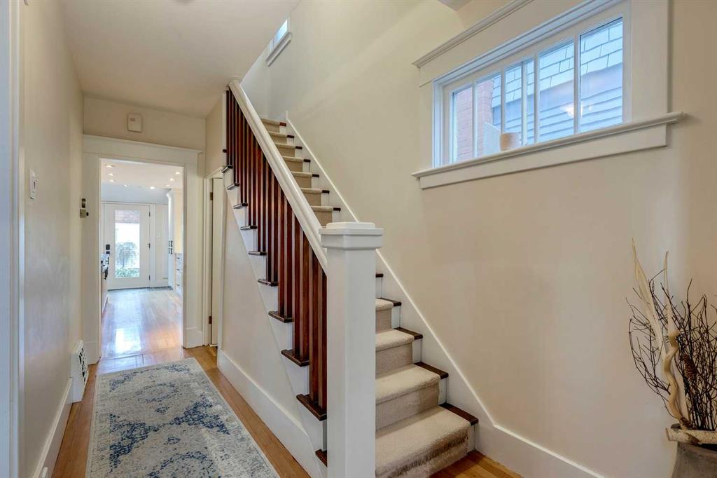 Picture for 3019 4 Street SW