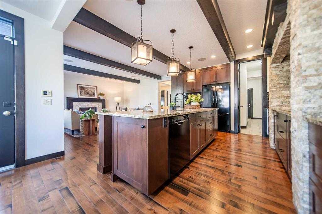 Picture for 73 Quarry Way SE