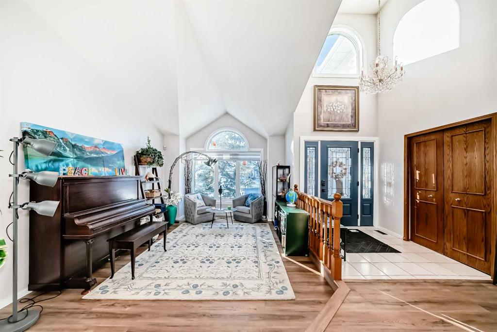 Picture for 8328 Edgevalley Drive NW