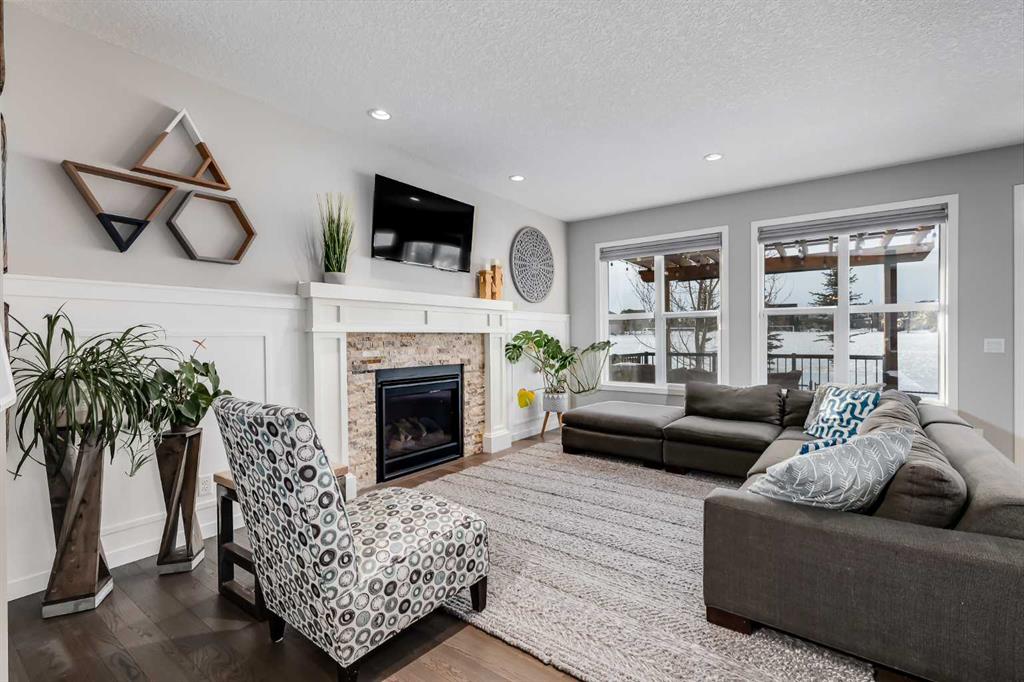 Picture for 200 Auburn Meadows Crescent SE