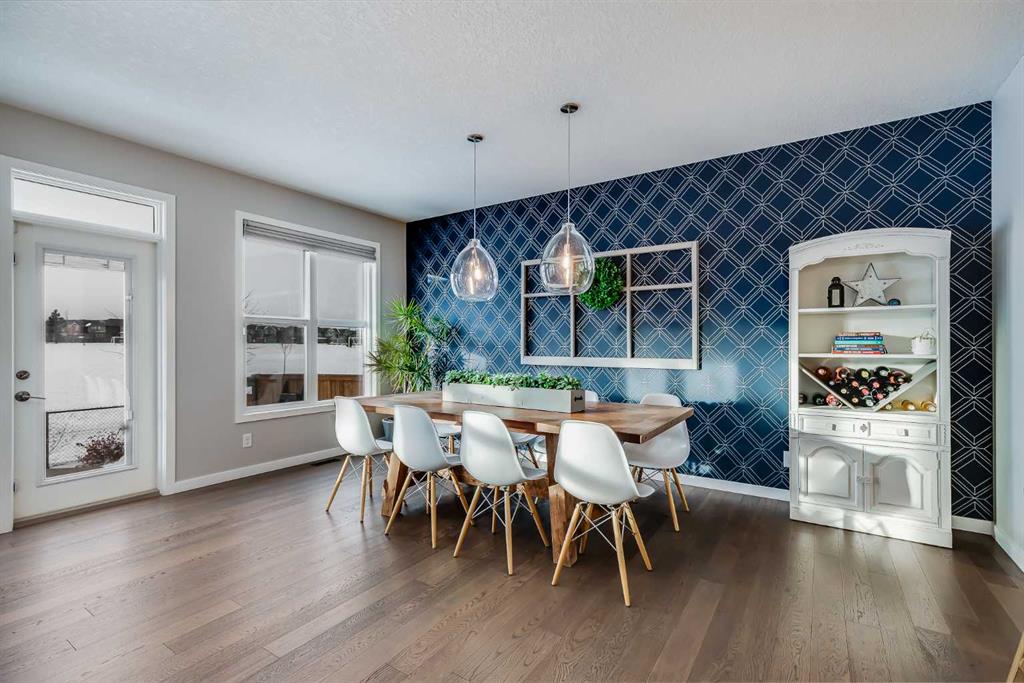 Picture for 200 Auburn Meadows Crescent SE