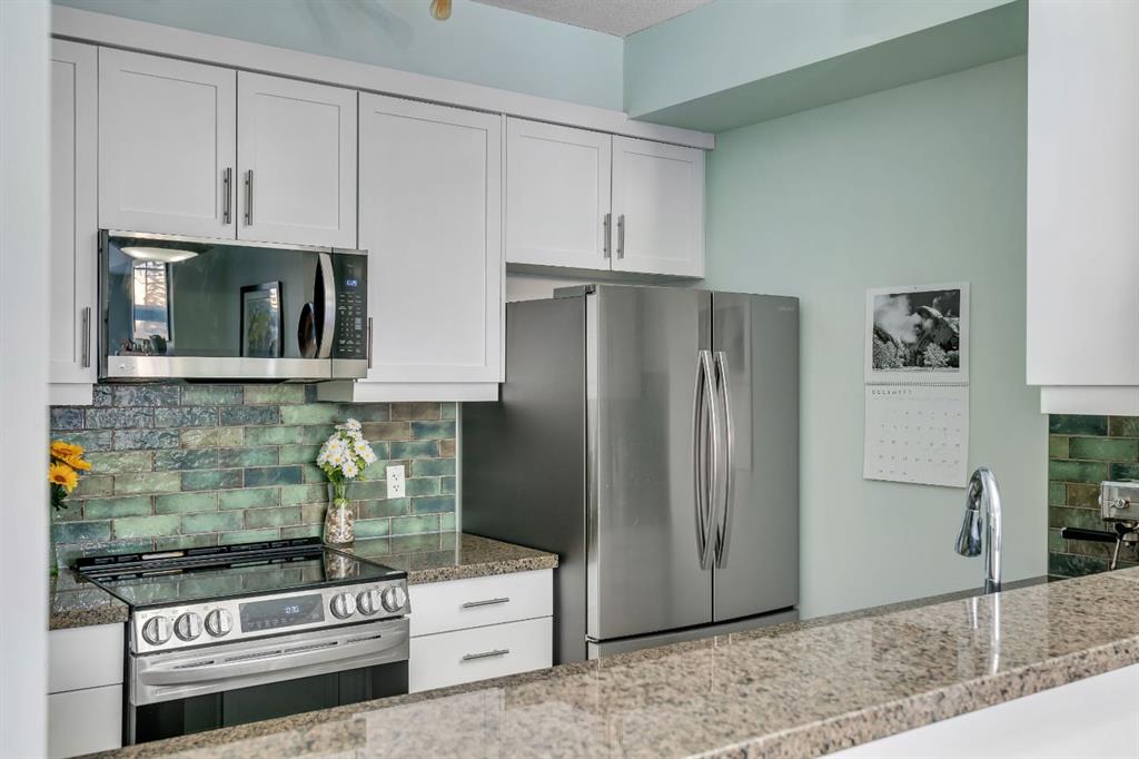 Picture for 304, 518 33 Street NW