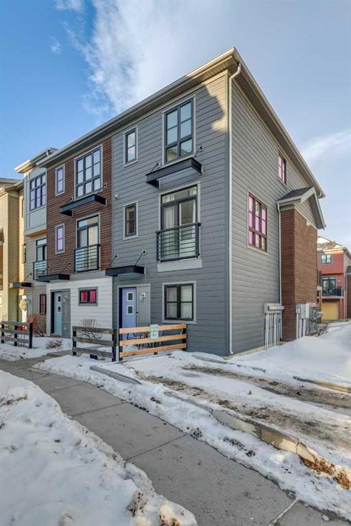 Picture for 180 Walden Path SE