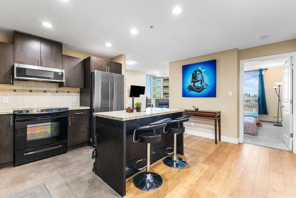 Picture for 1507, 77 Spruce Place SW