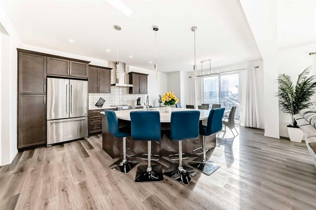 Picture for 73 Carrington Circle NW