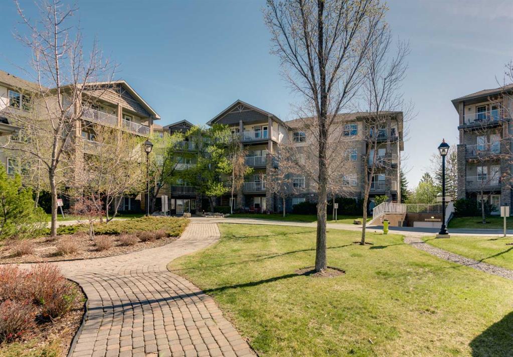 Picture for 203, 1408 17 Street SE