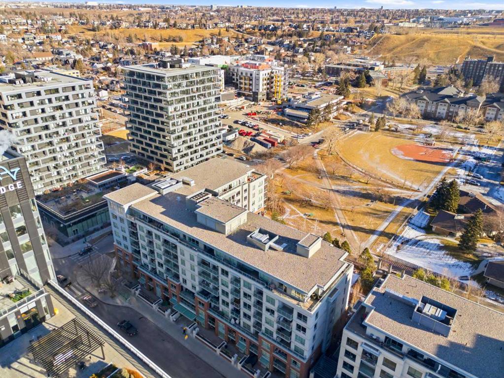 Picture for 611, 46 9 Street NE