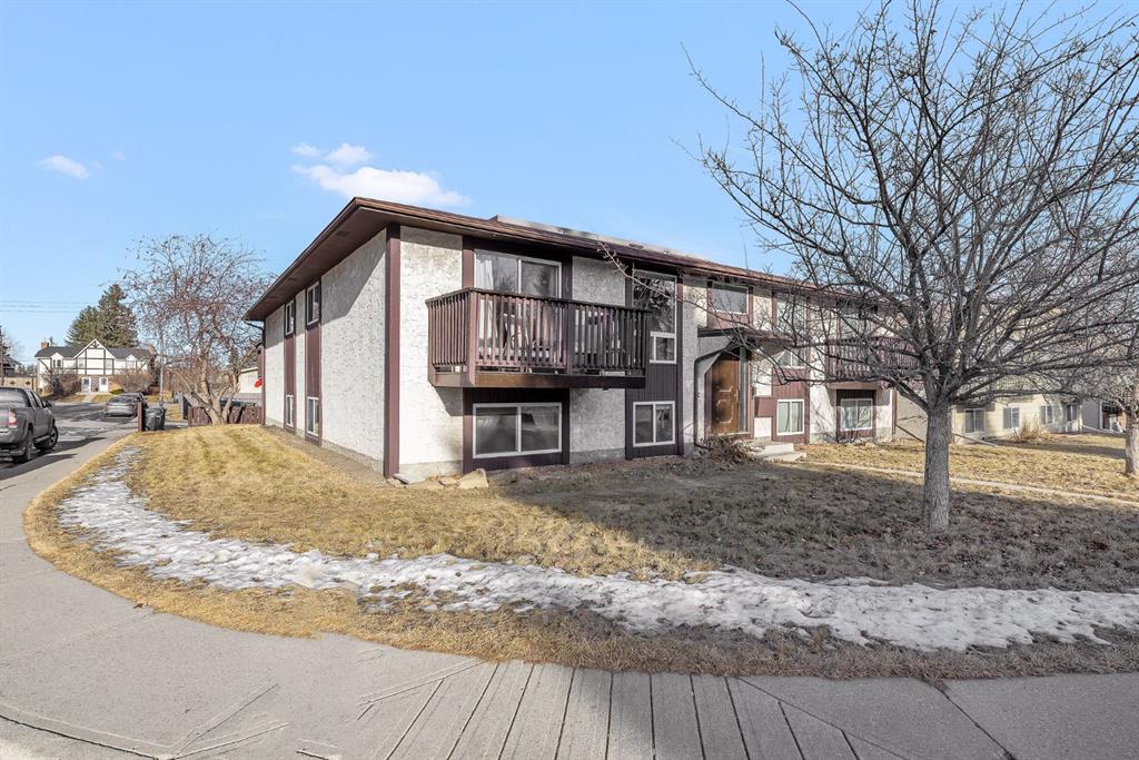 Picture for 4, 104 Sabrina Way SW