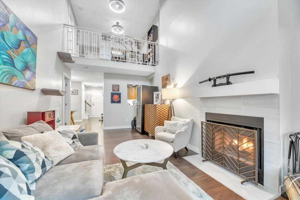 Picture for 103, 1720 13 Street SW