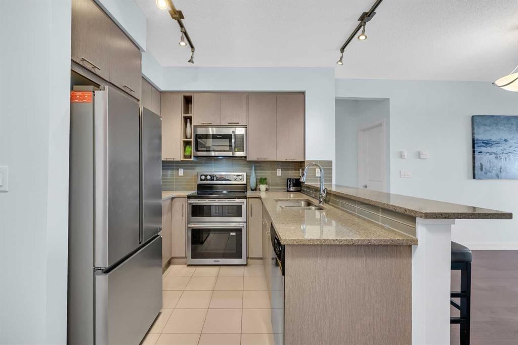 Picture for 3115, 175 Silverado Boulevard SW