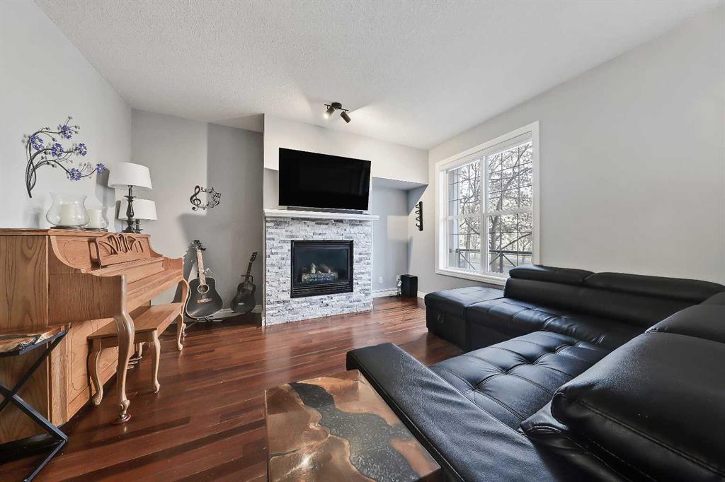 Picture for 2959 Peacekeepers Way SW