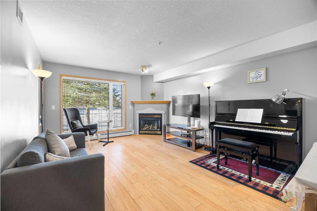 Picture for 135, 728 Country Hills Road NW