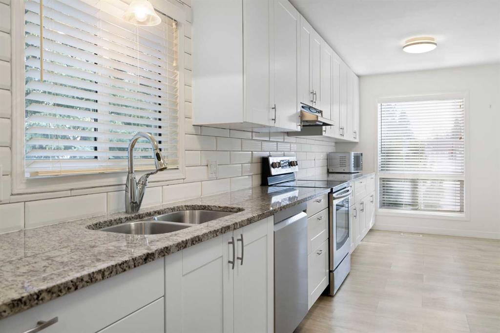 Picture for 84 Deer Ridge Close SE