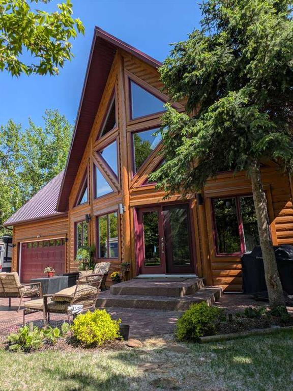 Picture for 105, 433042 Range Road 221  