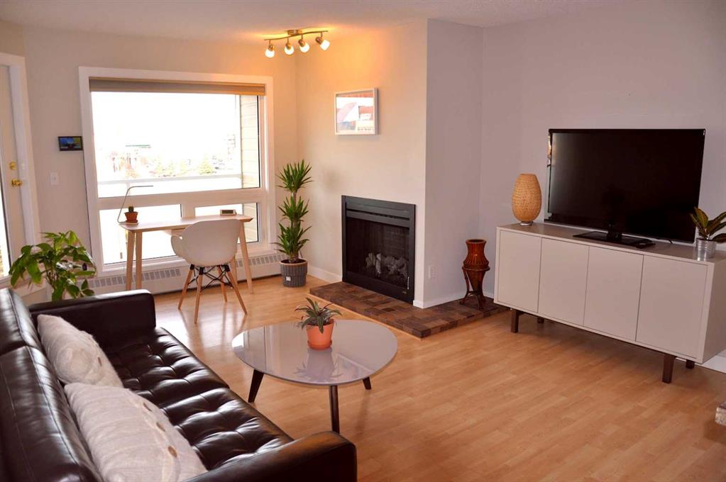 Picture for 405, 3737 42 Street NW