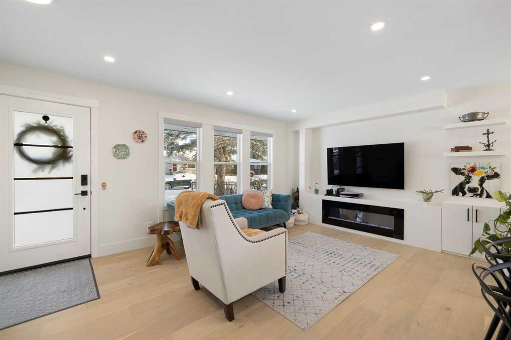 Picture for 523 Athlone Road SE