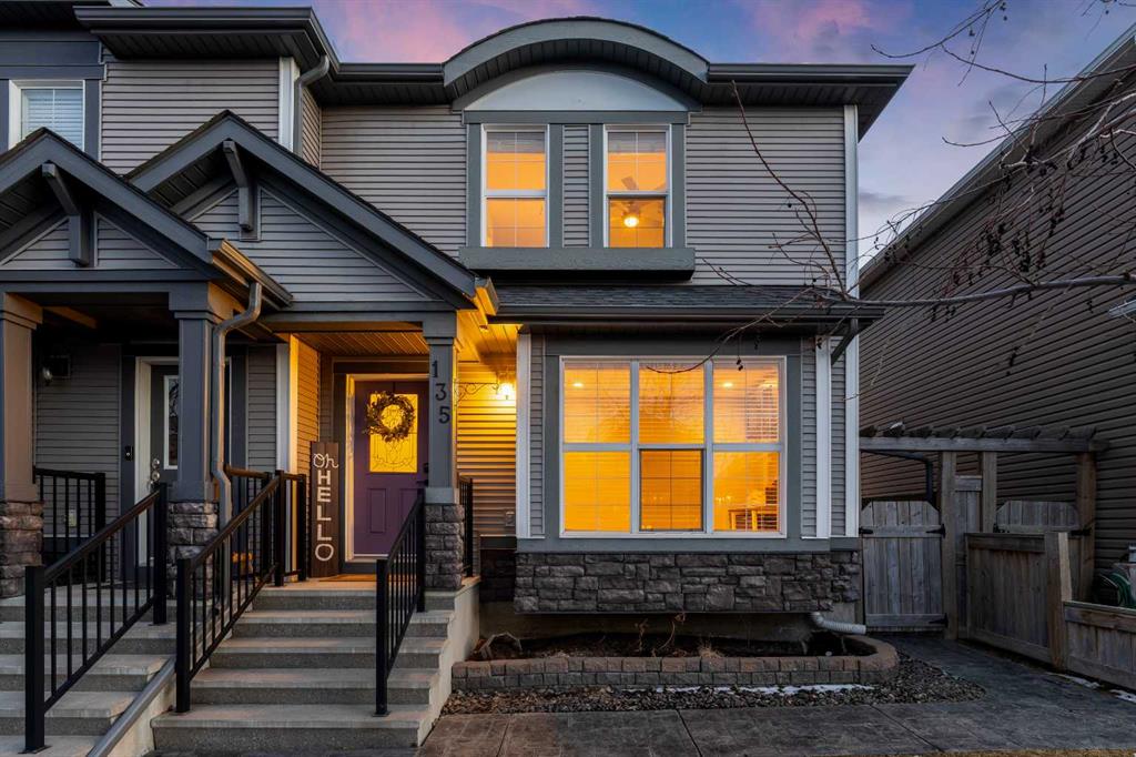 Picture for 135 Autumn Green SE