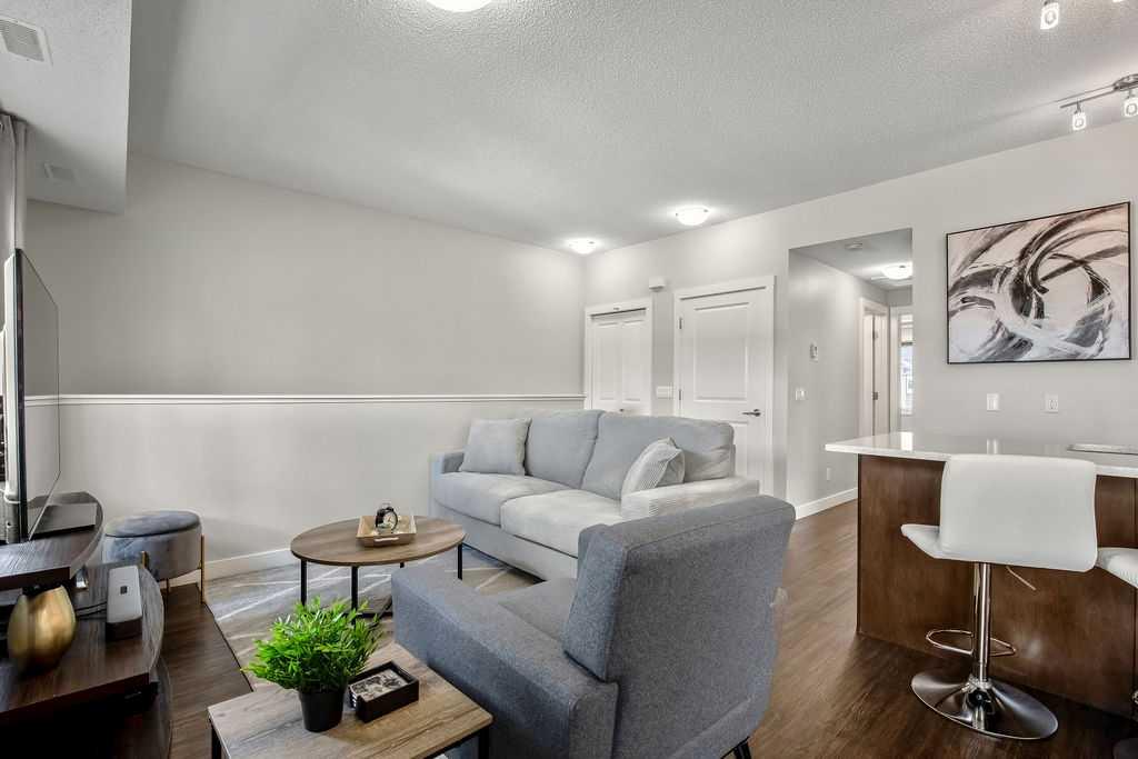 Picture for 1207, 1225 Kings Heights Way SE