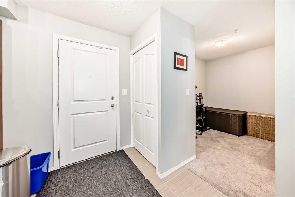 Picture for 1305, 403 Mackenzie Way SW