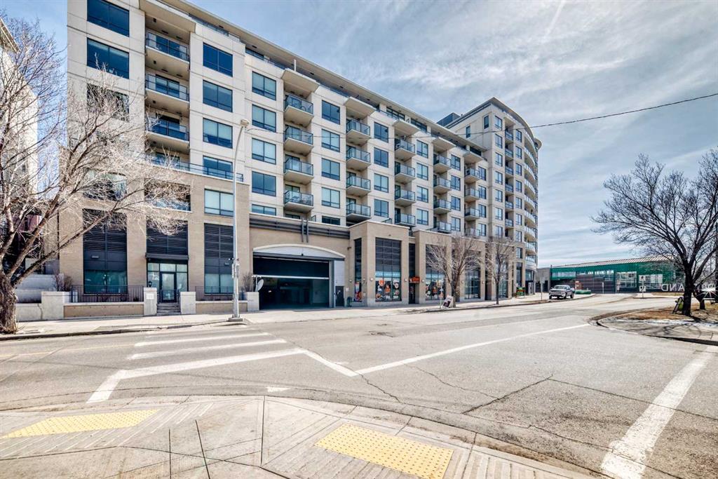 Picture for 416, 38 9 Street NE