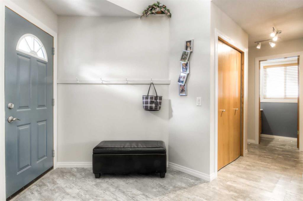 Picture for 64 Hawkdale Close NW