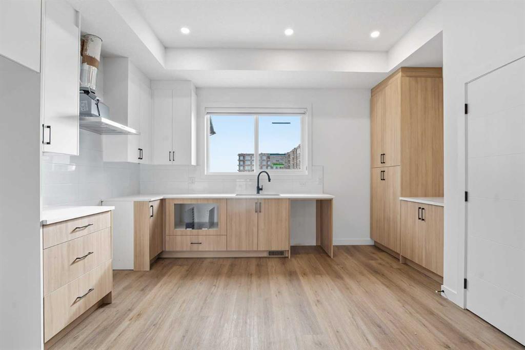 Picture for 602, 200 Belvedere Boulevard SE