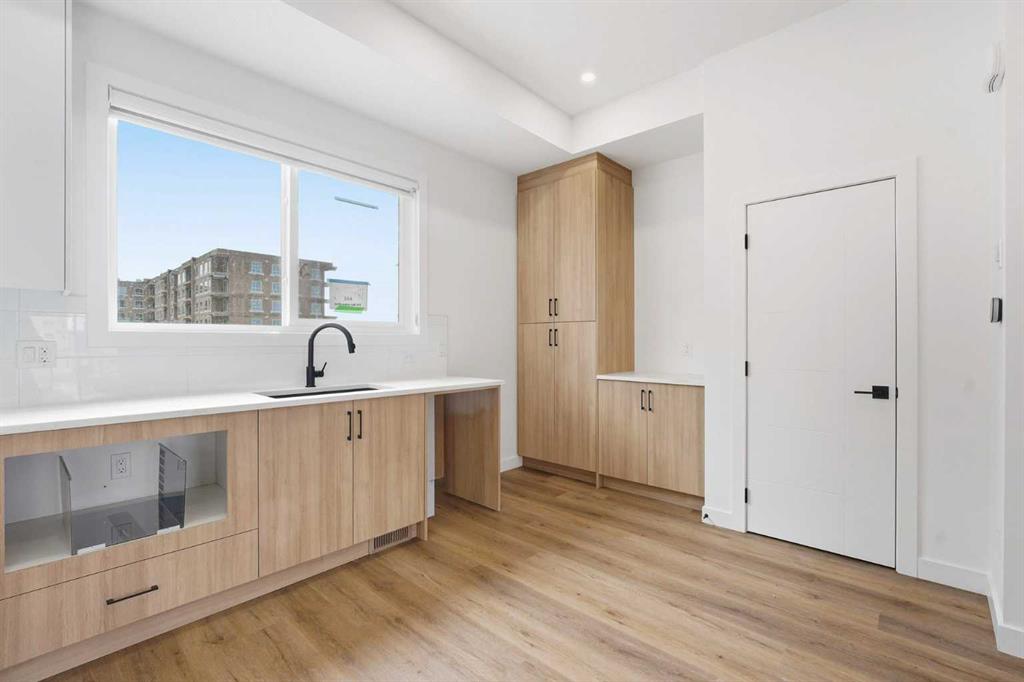 Picture for 602, 200 Belvedere Boulevard SE