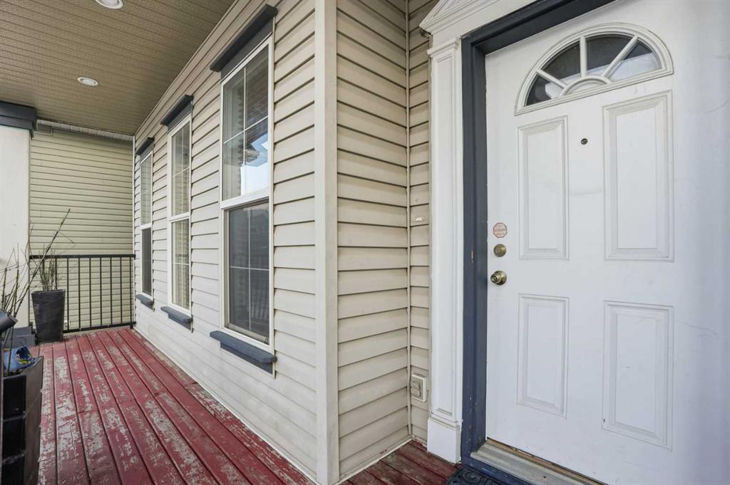 Picture for 8 Taralake Way NE