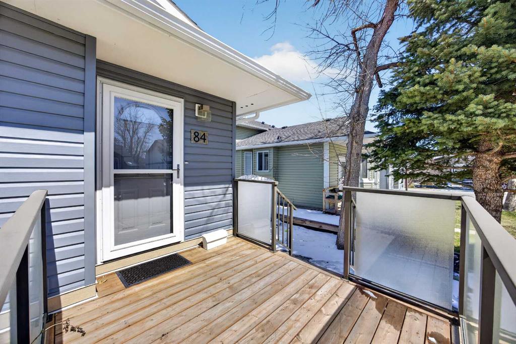 Picture for 84 Macewan Glen Way NW