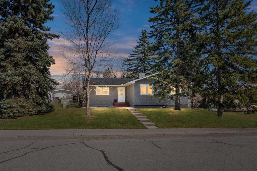 Picture for 20 Brampton Crescent SW