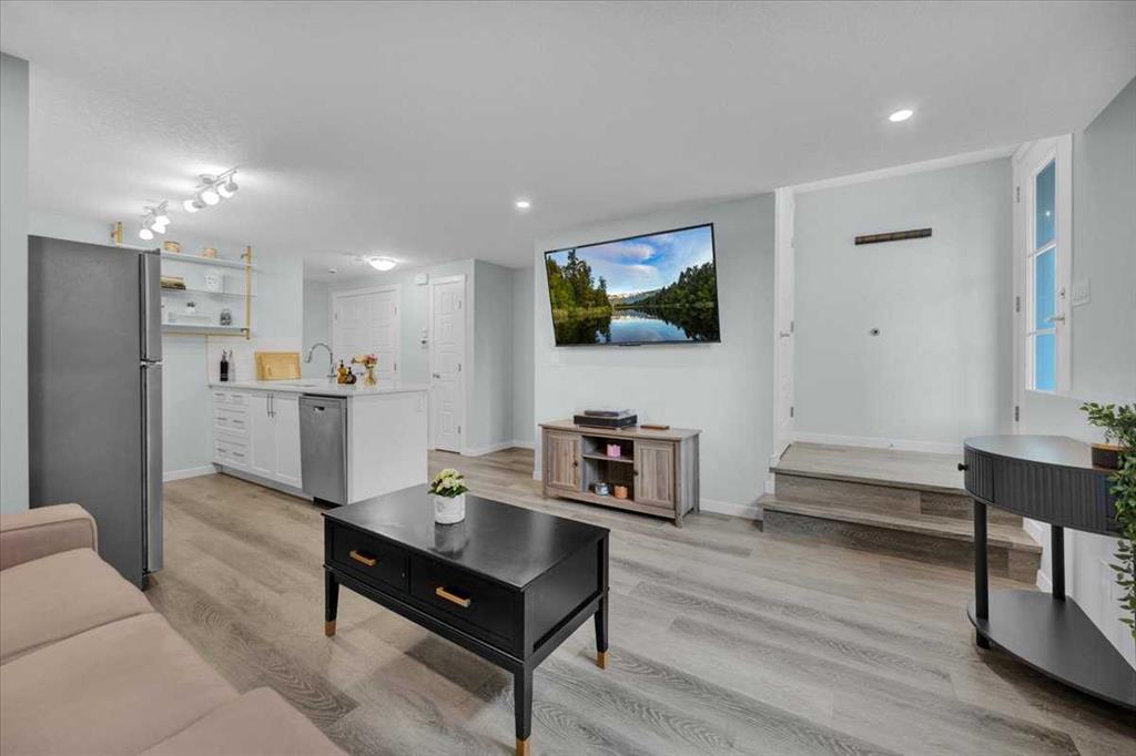 Picture for 216, 474 Seton Circle SE