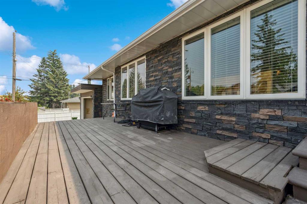 Picture for 25 Manor Road SW