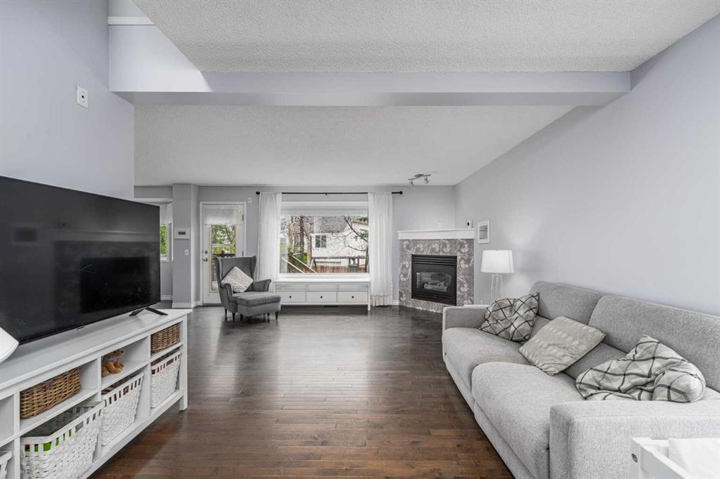 Picture for 381 Hidden Valley Manor NW
