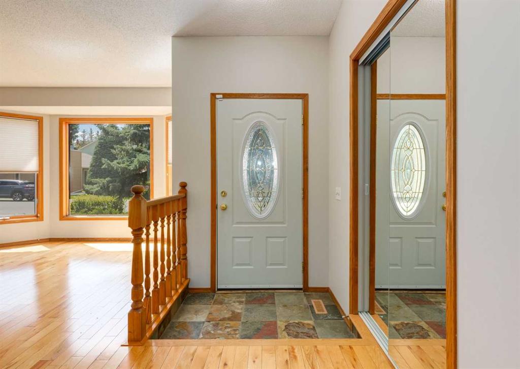 Picture for 108 Sanderling Rise NW