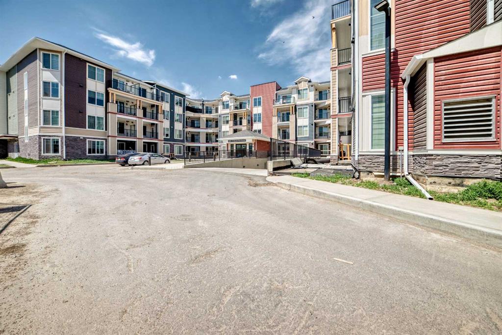Picture for 2406, 15 Skyview Point Crescent 