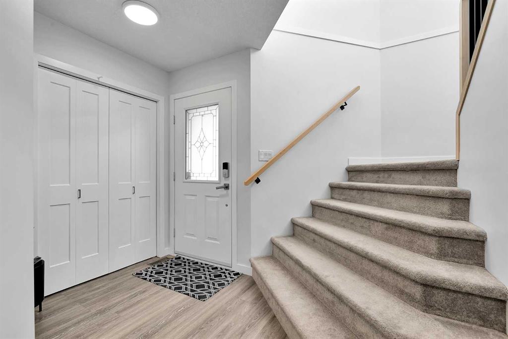 Picture for 272 Douglas Glen Boulevard SE