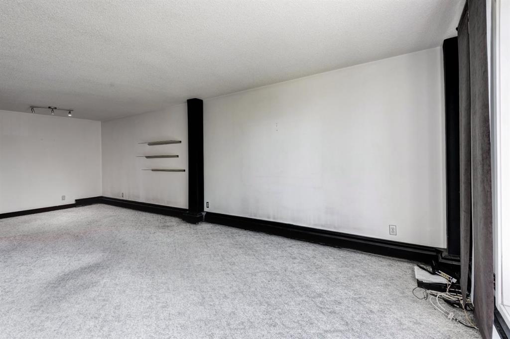 Picture for 21B, 80 Galbraith Drive SW