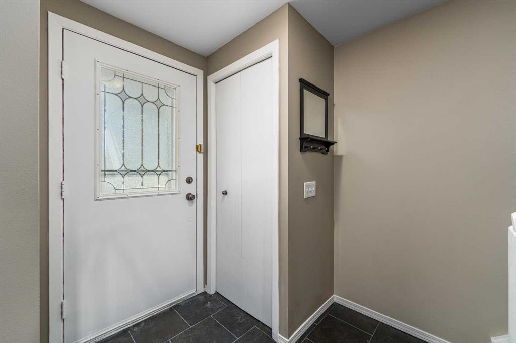 Picture for 12 Woodhill Road SW
